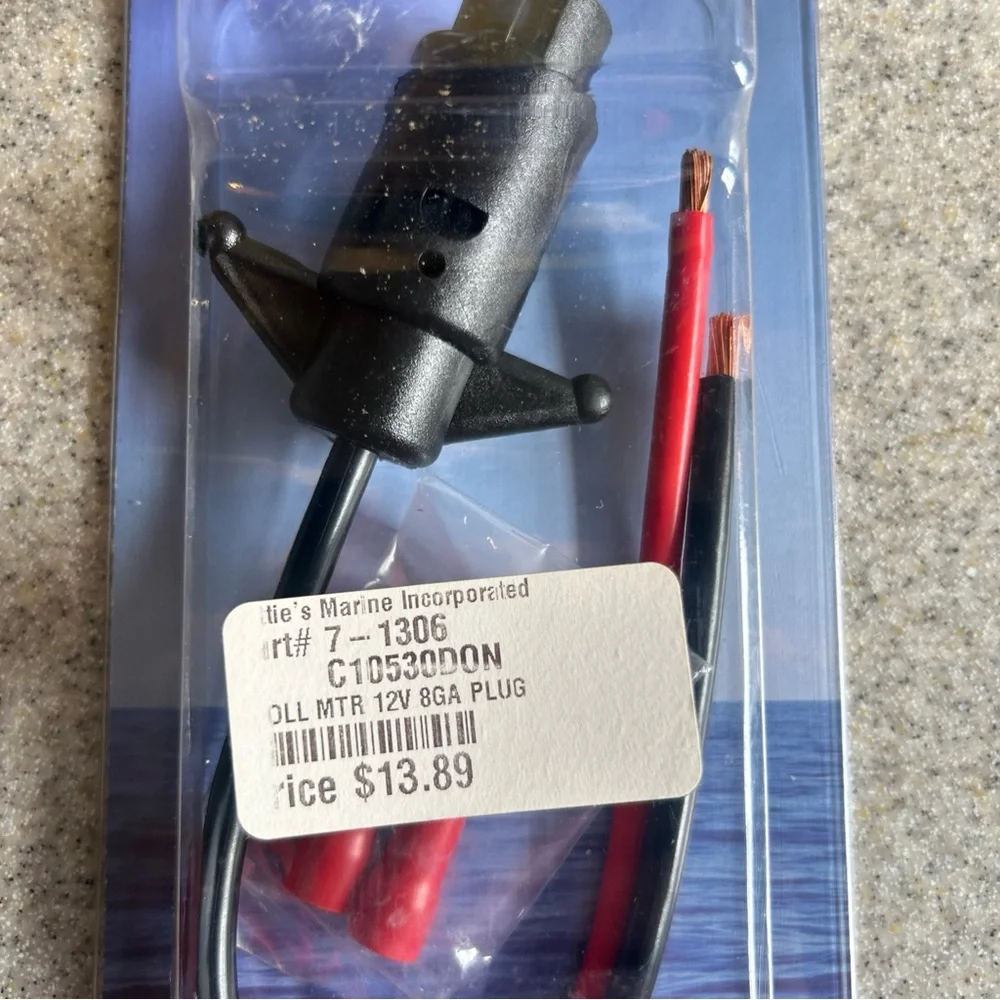 MOTOR SIDE FEMALE 2 WIRE 8 GAUGES BOAT TROLLING MOTOR PLUG, MARPAC 7-1306